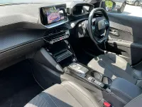 Used Peugeot 208 GT 100 HP (73 kW) 2024 Yellow Hatchback
