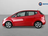 Used Kia Venga 125 HP (91 kW) 2019 Red Hatchback