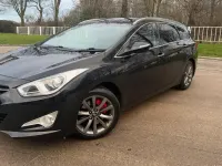 Käytetty Hyundai i40 Style 136 HP (100 kW) 2013 Musta Farmari