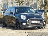 Używany Mini Cooper 136 KM (100 kW) 2018 Czarny Hatchback