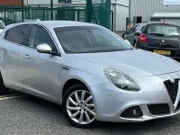 Used Alfa Romeo Giulietta Lusso 140 HP (102 kW) 2012 Silver Hatchback