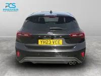 Used Ford Focus ST-Line 123 HP (90 kW) 2023 Agate black (premium colour) Hatchback