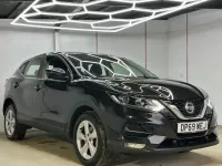 Usado Nissan Qashqai Acenta Premium 160 HP (117 kW) 2019 Preto SUV