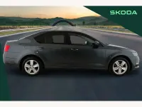 Usado Skoda Octavia SE 150 HP (110 kW) 2019 Cinzento Citadino