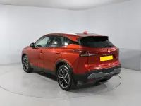 Used Nissan Qashqai Tekna 190 HP (139 kW) 2023 Red SUV