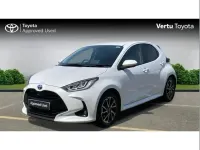 Used Toyota Yaris Design 113 HP (83 kW) 2023 White Hatchback
