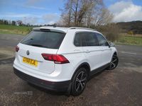 Używany VW Tiguan SE 150 KM (110 kW) 2018 Srebrny SUV
