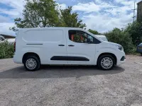 Used Vauxhall Combo Sportive 100 HP (73 kW) 2020 White MPV