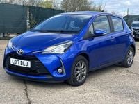 Used Toyota Yaris 111 HP (81 kW) 2017 Blue Hatchback