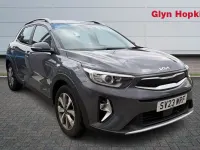 Used Kia Stonic 99 HP (72 kW) 2023 Grey SUV
