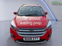 Used Ford Kuga Zetec 120 HP (88 kW) 2018 Red SUV