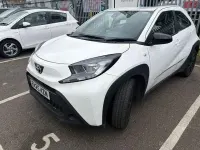 Used Toyota Aygo X PURE 72 HP (52 kW) 2025 White SUV