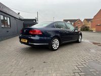 Used VW Passat Highline 2013 Blue Sedan