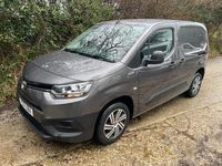 Used Toyota Proace Active 120 HP (88 kW) 2022 Grey MPV