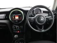 Used Mini Cooper Classic 134 HP (98 kW) 2019 White Hatchback