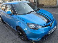 Used MG MG3 106 HP (77 kW) 2015 Blue Hatchback