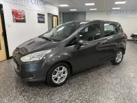 Used Ford B-MAX Zetec 95 HP (69 kW) 2017 Grey MPV
