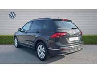 Usado VW Tiguan Life 150 CV (110 kW) 2022 Gris SUV