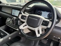 Used Land Rover Defender SE Dynamic 249 HP (183 kW) 2025 SUV