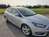 Used Ford Focus Zetec 125 HP (91 kW) 2016 Silver Hatchback
