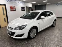Used Vauxhall Astra Excite 100 HP (73 kW) 2015 White Hatchback