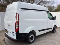 Used Ford Transit Custom 105 HP (77 kW) 2019 White Van