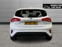 Used Ford Focus ST-Line X 125 HP (91 kW) 2020 White Hatchback