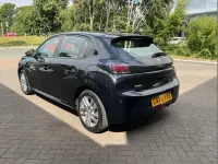 Used Peugeot 208 Active 73 HP (53 kW) 2020 Black Hatchback