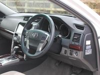 Used Toyota Mark X 203 HP (149 kW) 2011 White Sedan