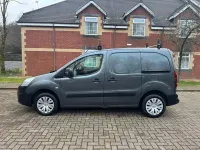 Used Citroën Berlingo 100 HP (73 kW) 2017 Grey MPV