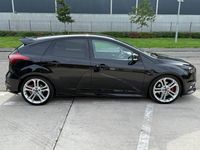 Used Ford Focus ST 250 HP (183 kW) 2016 Black Hatchback