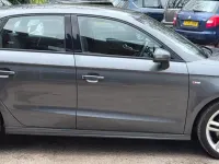 Usado Audi A1 Sportback S-Line 105 CV (77 kW) 2014 Gris Utilitario