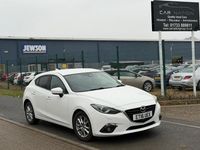 Used Mazda 3 165 HP (121 kW) 2016 White Hatchback
