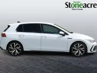 Used VW Golf VIII R-line 147 HP (108 kW) 2021 White Hatchback