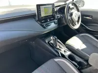 Used Toyota Corolla Sport 184 HP (135 kW) 2021 White Hatchback