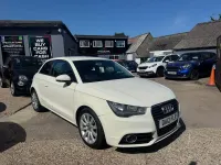 Used Audi A1 Sport 105 HP (77 kW) 2012 White Hatchback