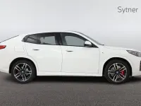 Used BMW iX2 M Sport 147 kW (201 HP) 2025 White SUV