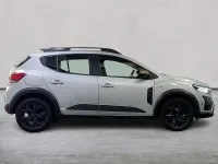 Begagnad Dacia Sandero Extreme 90 HK (66 kW) 2023 Grå Halvkombi