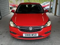 Used Vauxhall Astra SRi 148 HP (108 kW) 2018 Red Hatchback