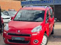 Used Peugeot TePee S 92 HP (67 kW) 2012 Red MPV