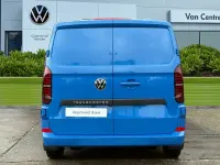 Nowe VW Transporter Pro 150 KM (110 kW) 2026 Niebieski Van