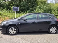 Used Vauxhall Astra 113 HP (83 kW) 2013 Black Hatchback