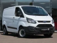 Used Ford Transit Custom 105 HP (77 kW) 2016 White Van