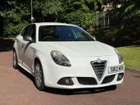 Used Alfa Romeo Giulietta Veloce 140 HP (102 kW) 2012 White Hatchback