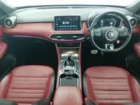 Begagnad MG HS Trophy 162 HK (119 kW) 2023 Grå SUV