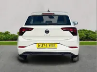 Usado VW Polo Life 80 HP (58 kW) 2024 Cinzento Citadino