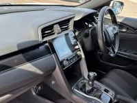 Used Honda Civic Sport 182 HP (133 kW) 2021 White Hatchback