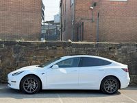 Used Tesla Model 3 Long Range AWD 235 kW (320 HP) 2020 White Sedan
