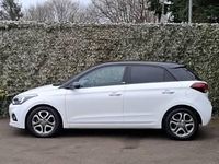 Używany Hyundai i20 84 KM (61 kW) 2020 Biały Hatchback