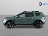 Used Dacia Duster Extreme 129 HP (94 kW) 2023 Green SUV